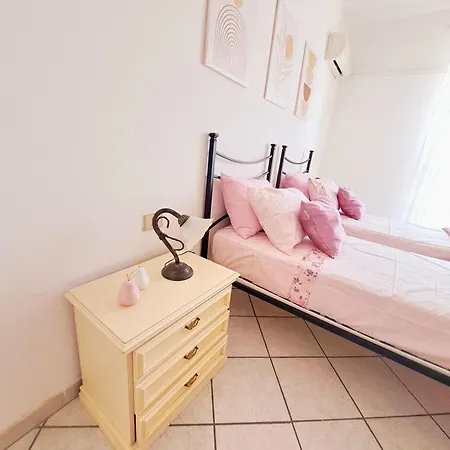 شقة Casa Picasso - 2 Bedrooms, Location, Ac *